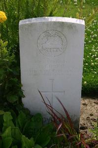 Dozinghem Military Cemetery - Burke, P